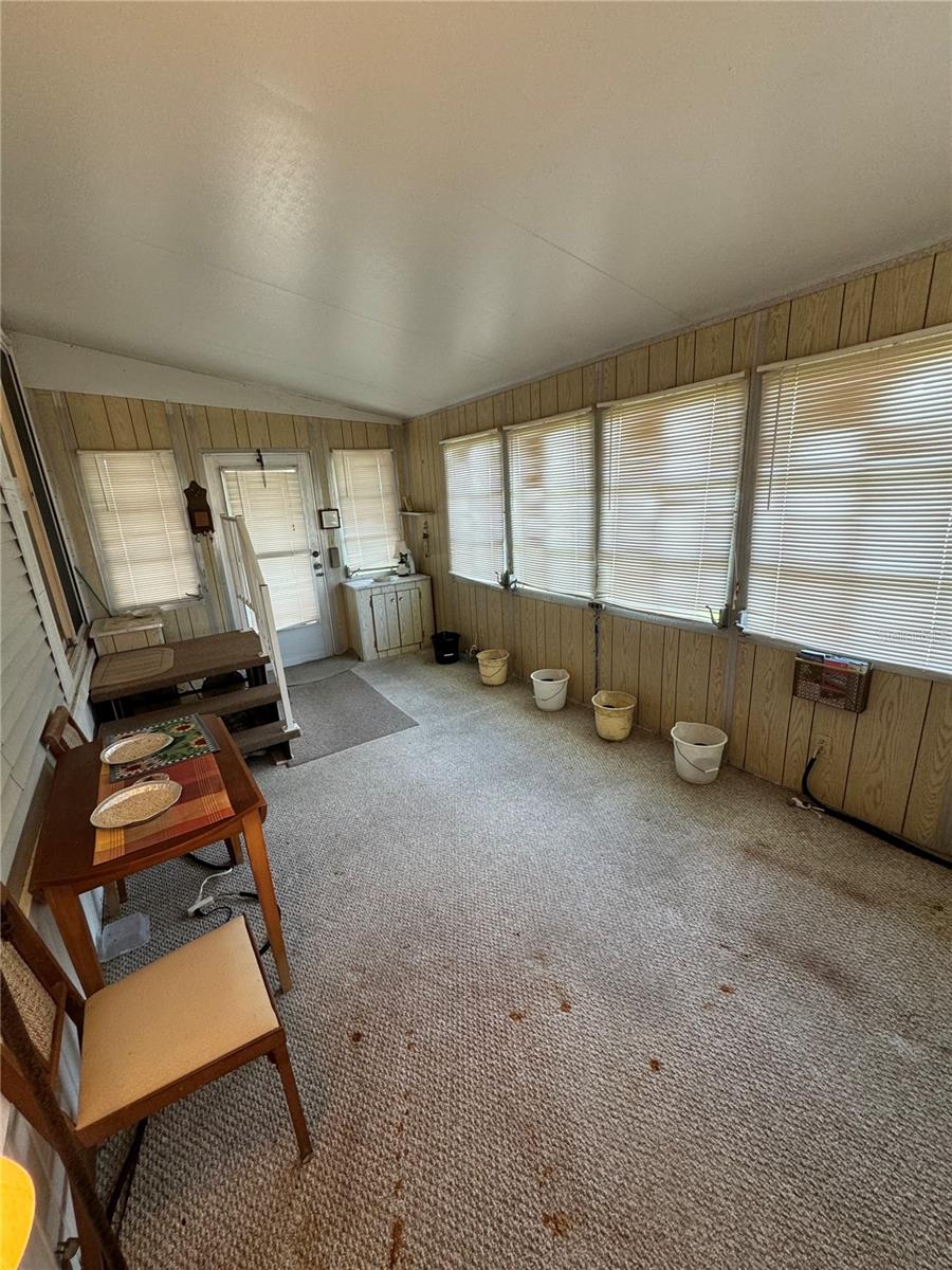 CAMPERS HOLIDAY - Residential