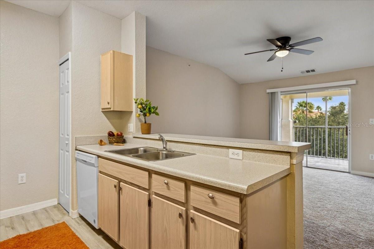 CYPRESS FAIRWAY CONDOMINIUM - Residential