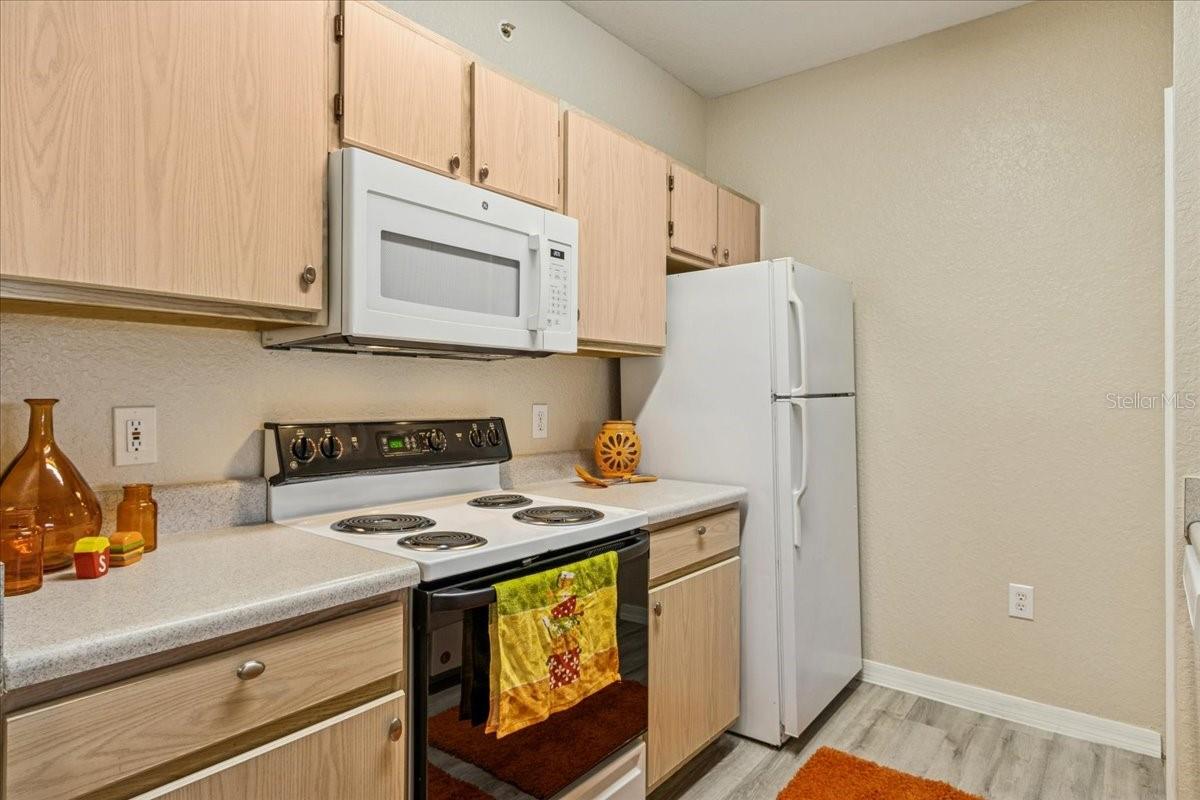 CYPRESS FAIRWAY CONDOMINIUM - Residential