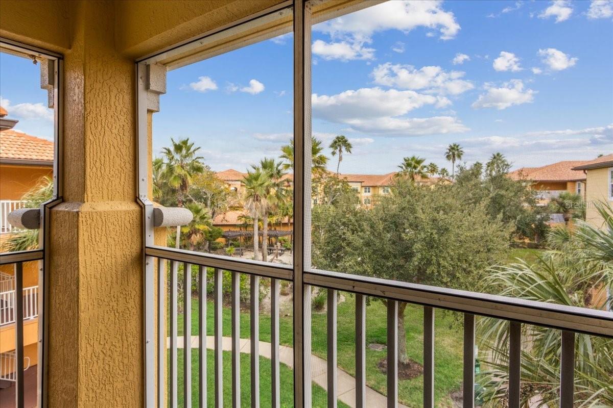 CYPRESS FAIRWAY CONDOMINIUM - Residential