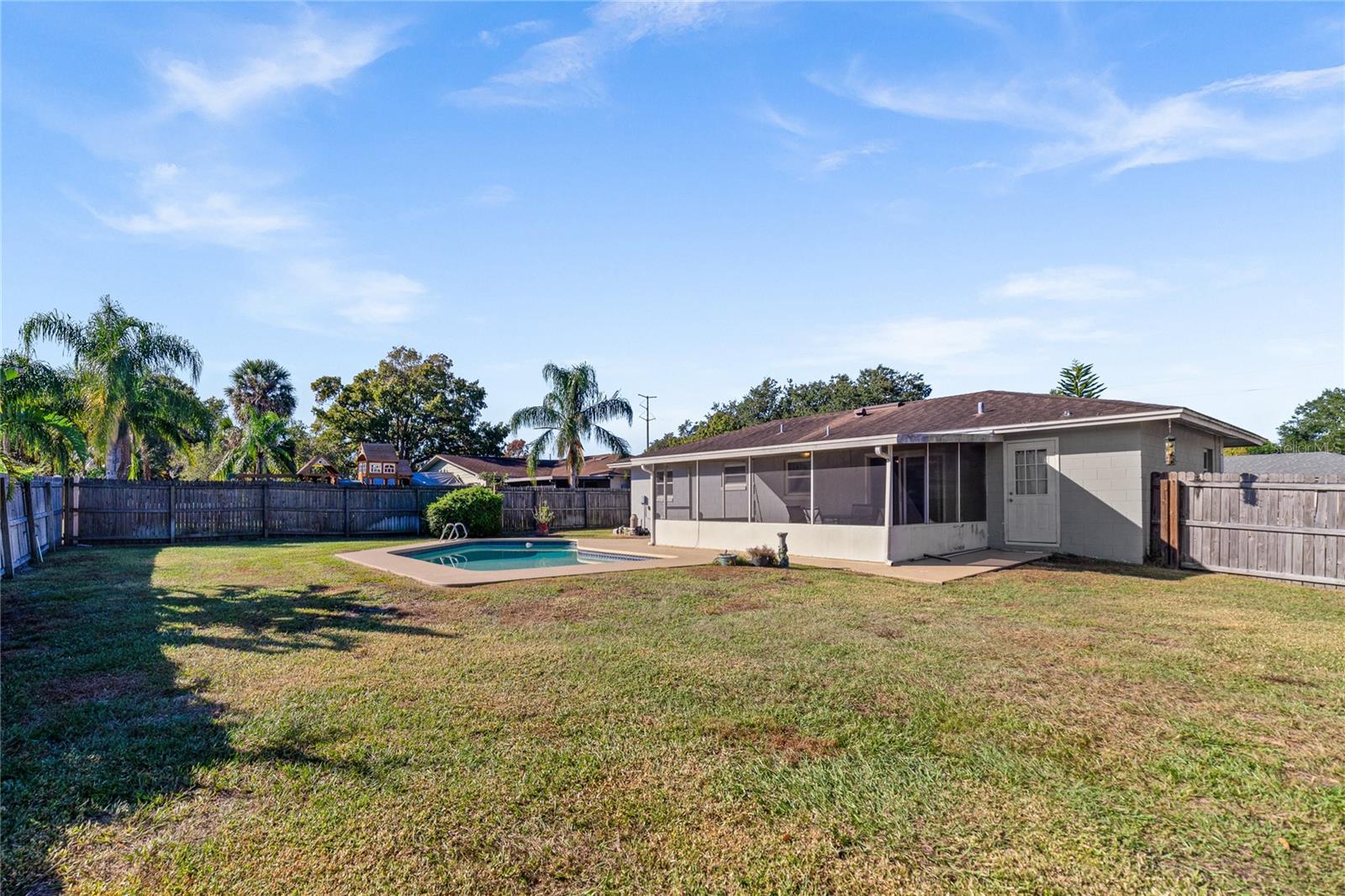 LAKE SEARCY SHORES - Residential