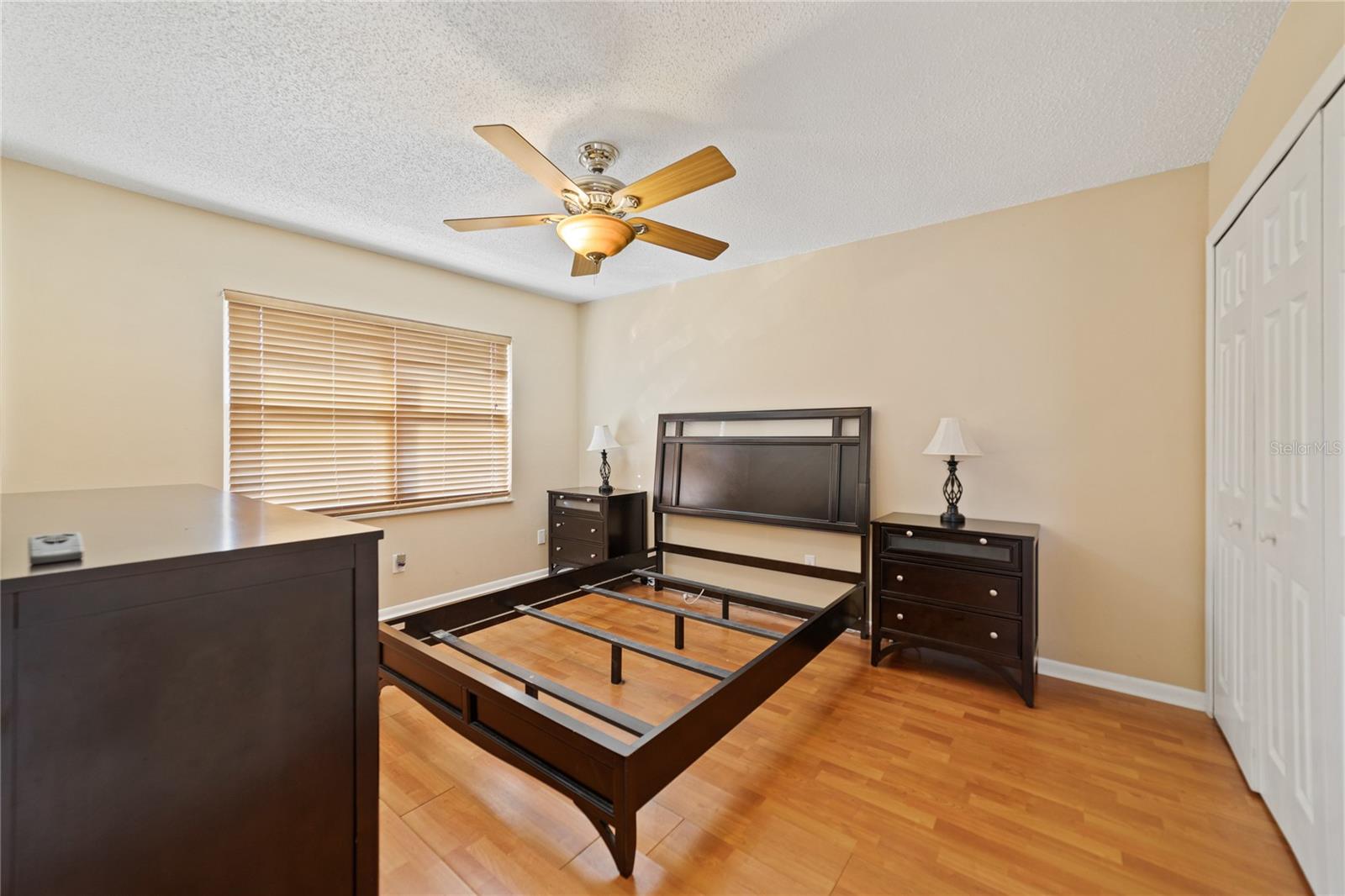 LAKE SEARCY SHORES - Residential