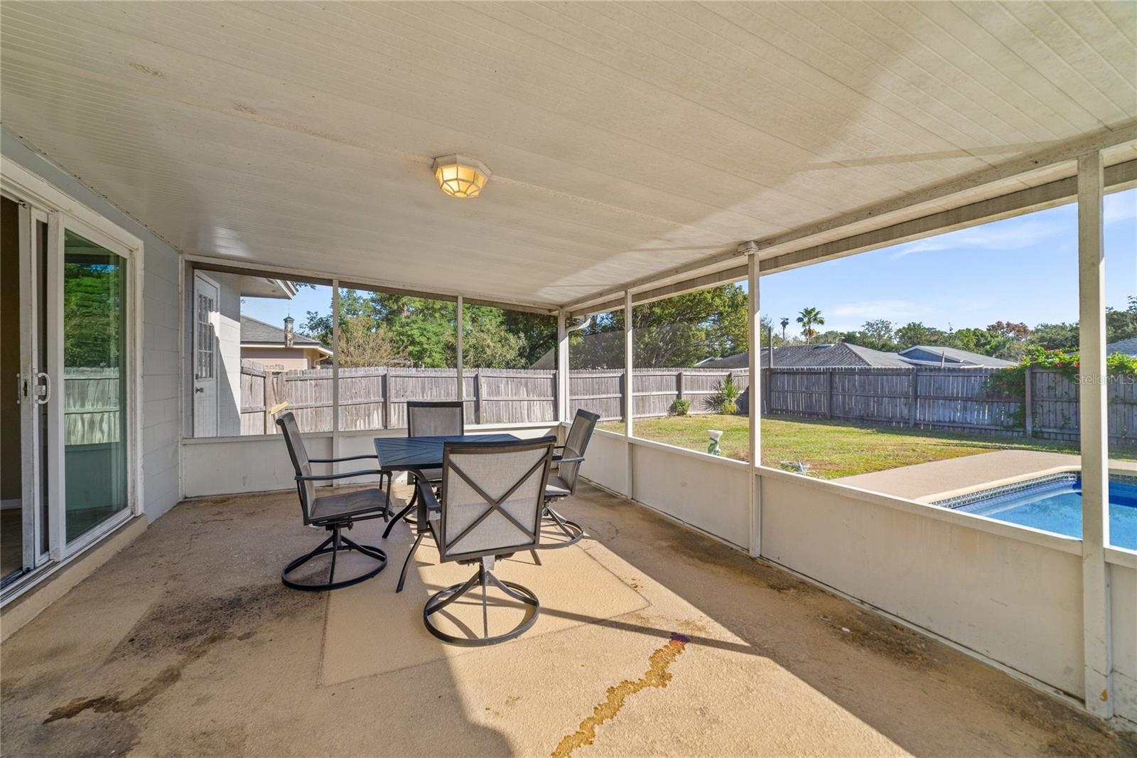 LAKE SEARCY SHORES - Residential