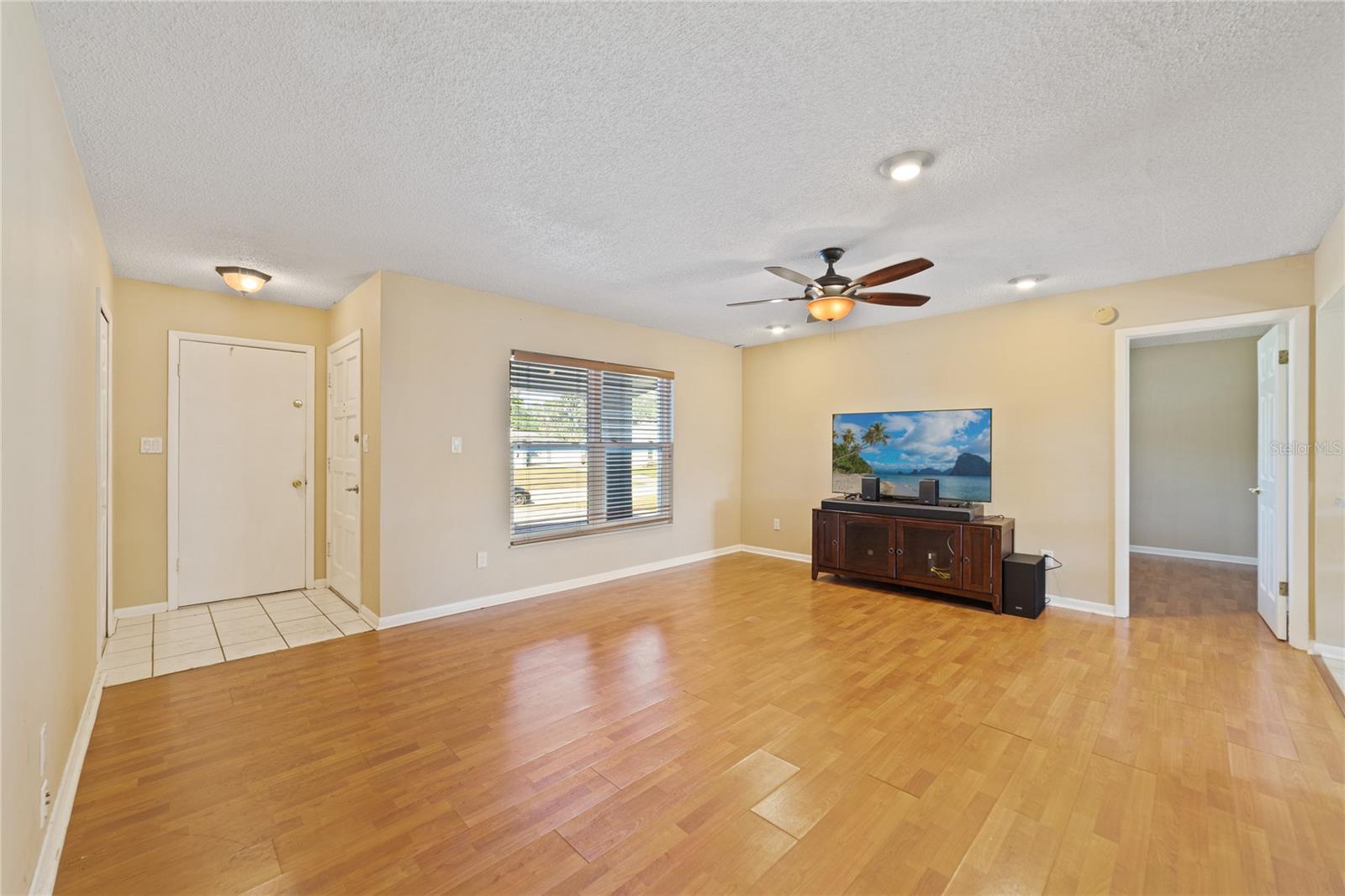 LAKE SEARCY SHORES - Residential