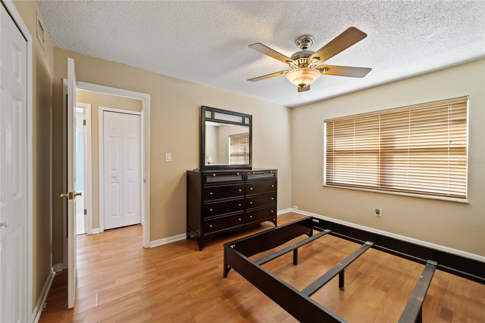 LAKE SEARCY SHORES - Residential