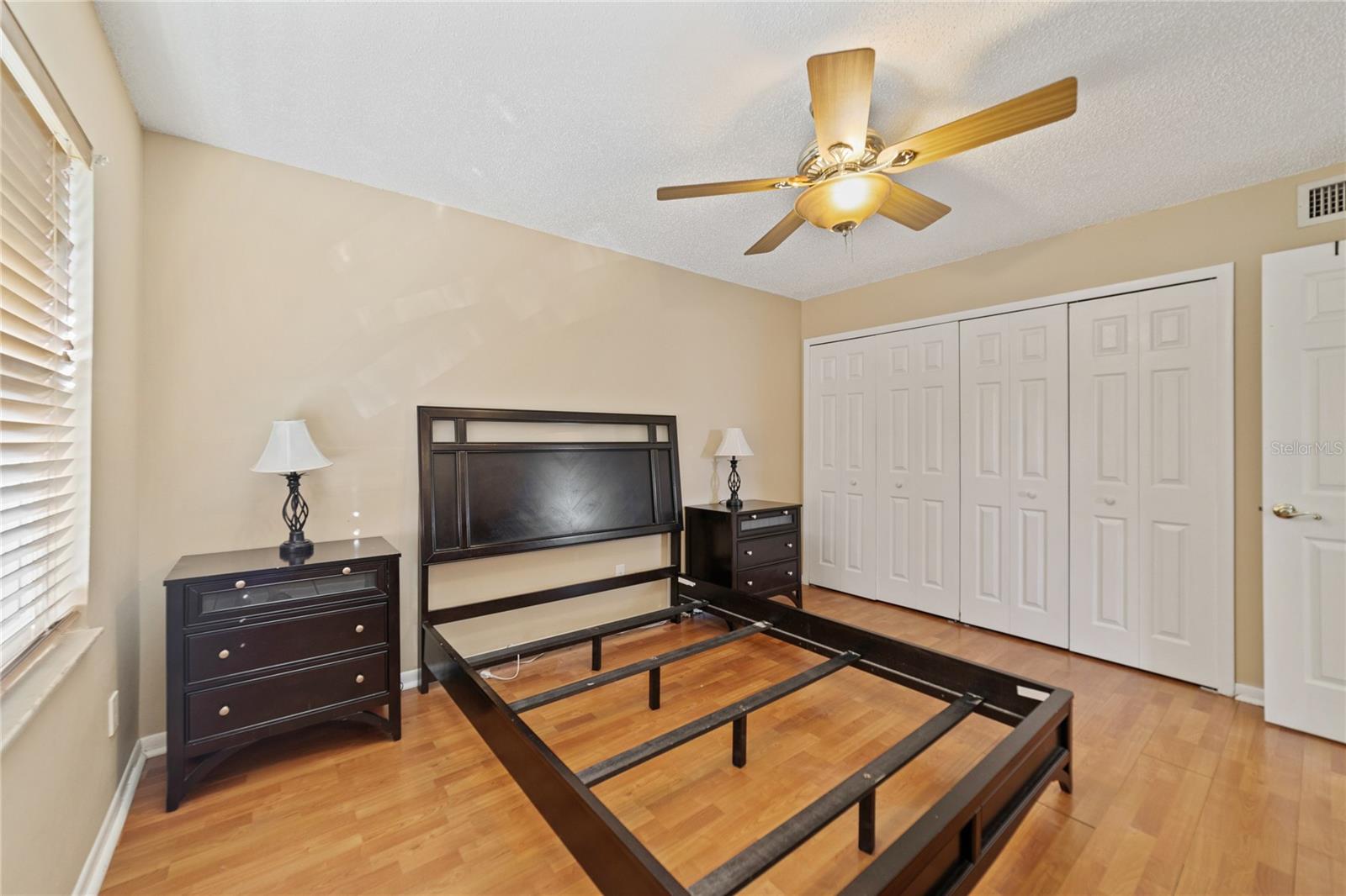 LAKE SEARCY SHORES - Residential