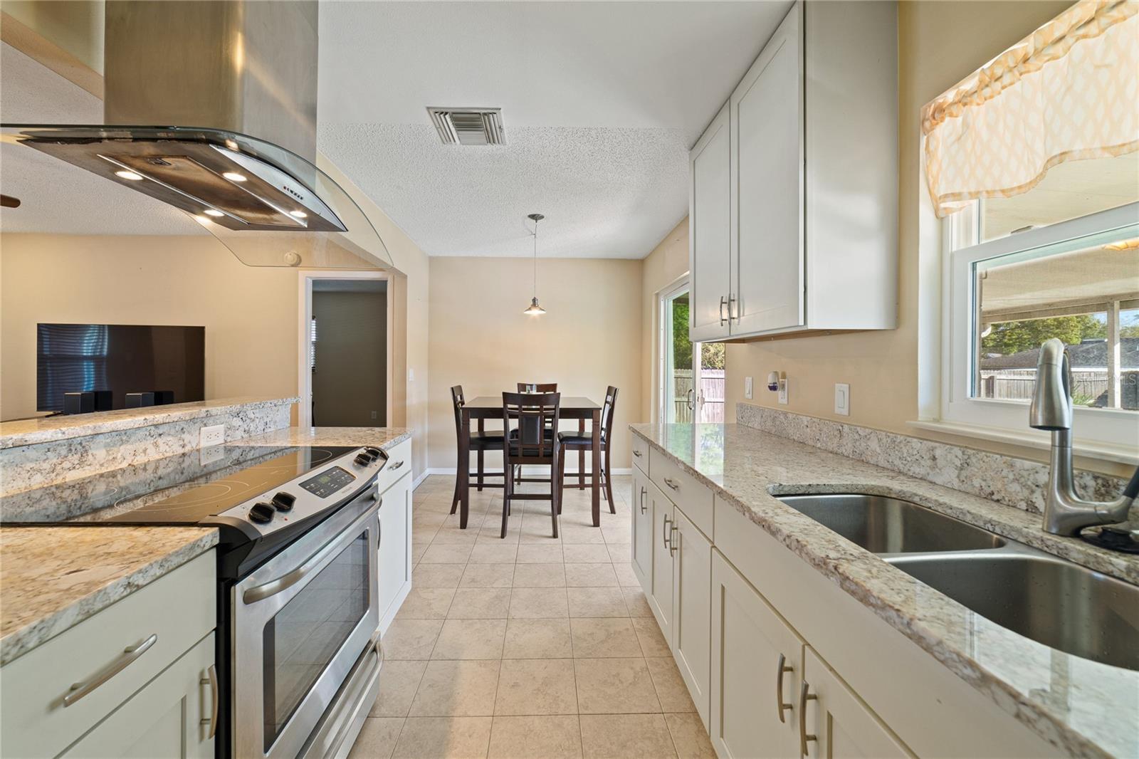 LAKE SEARCY SHORES - Residential