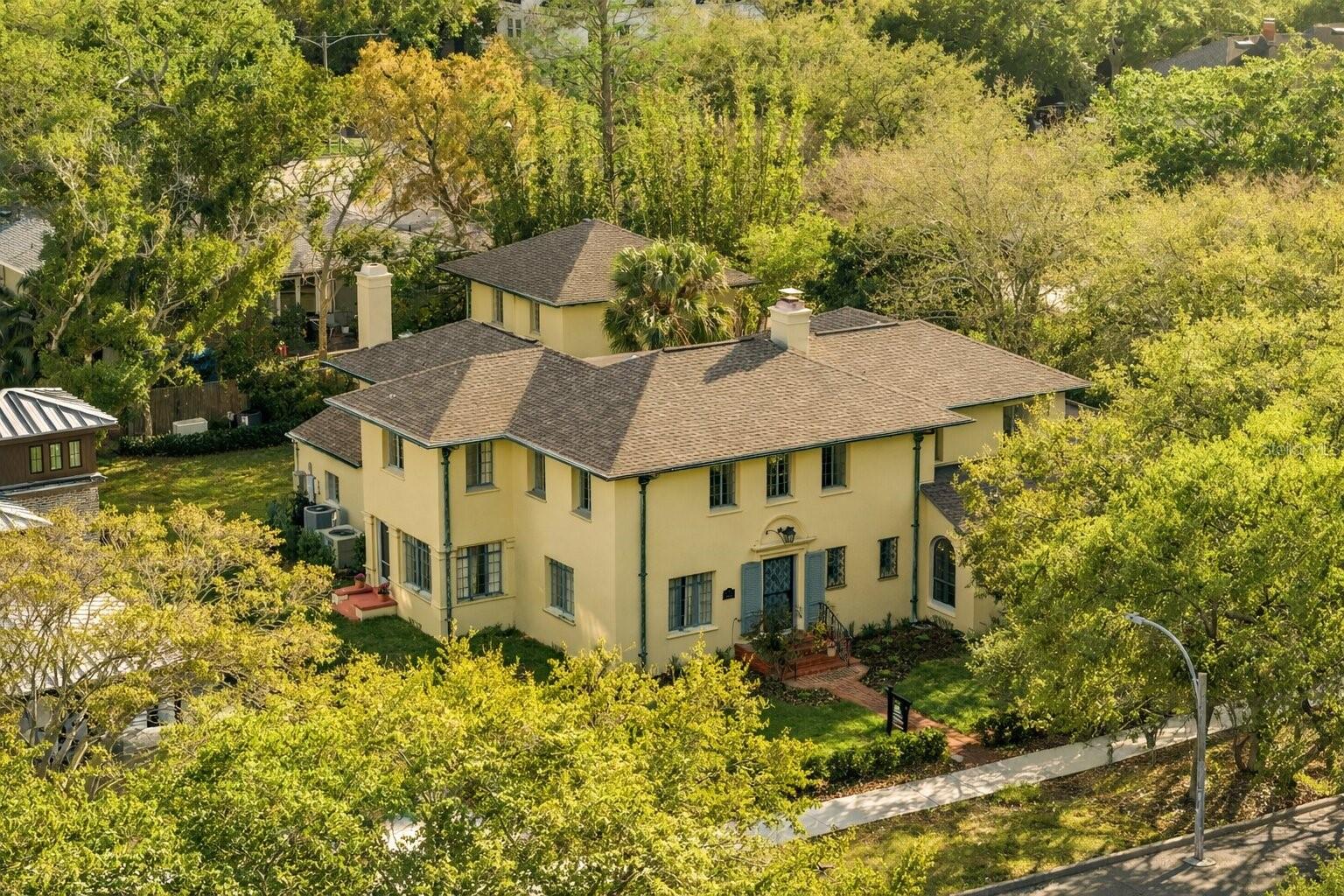 HARBOR OAKS - Residential