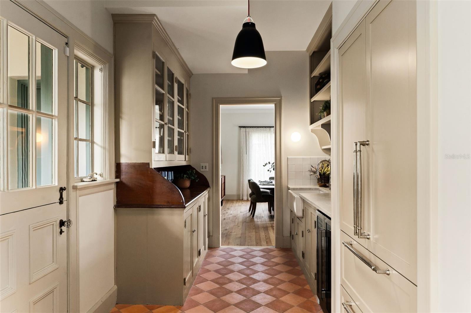 HARBOR OAKS - Residential