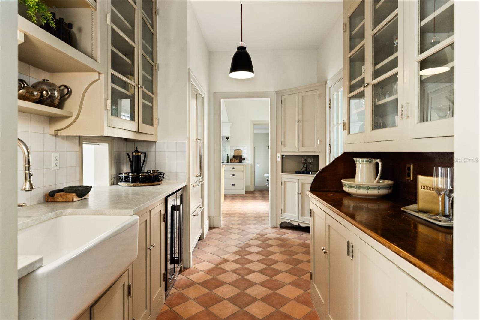 HARBOR OAKS - Residential