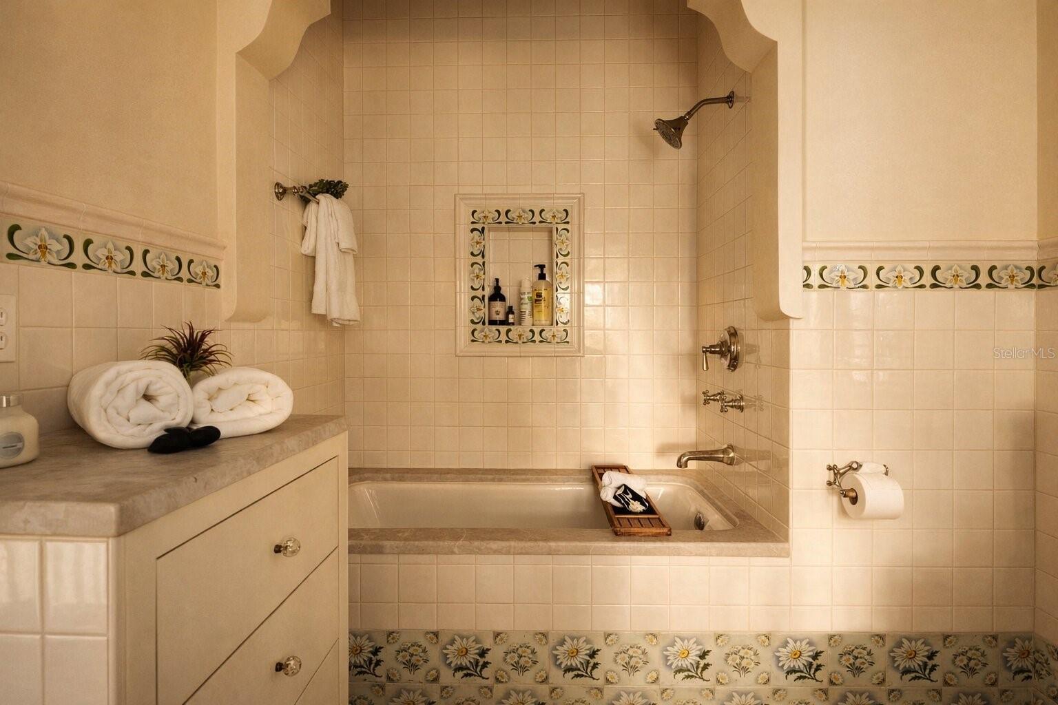 HARBOR OAKS - Residential