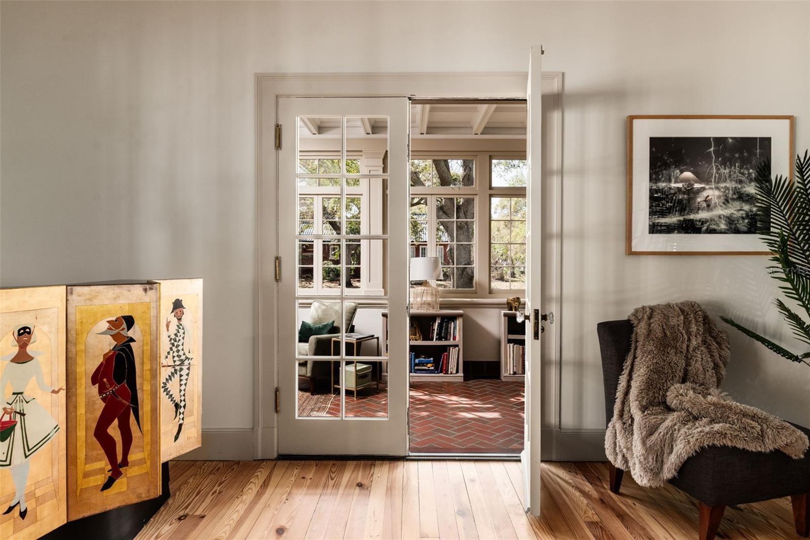 HARBOR OAKS - Residential