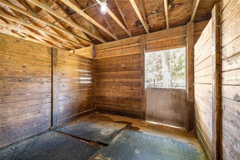 Tiny photo for 13646 N Us Highway 27, Ocala, FL 34482 (MLS # OM720408)