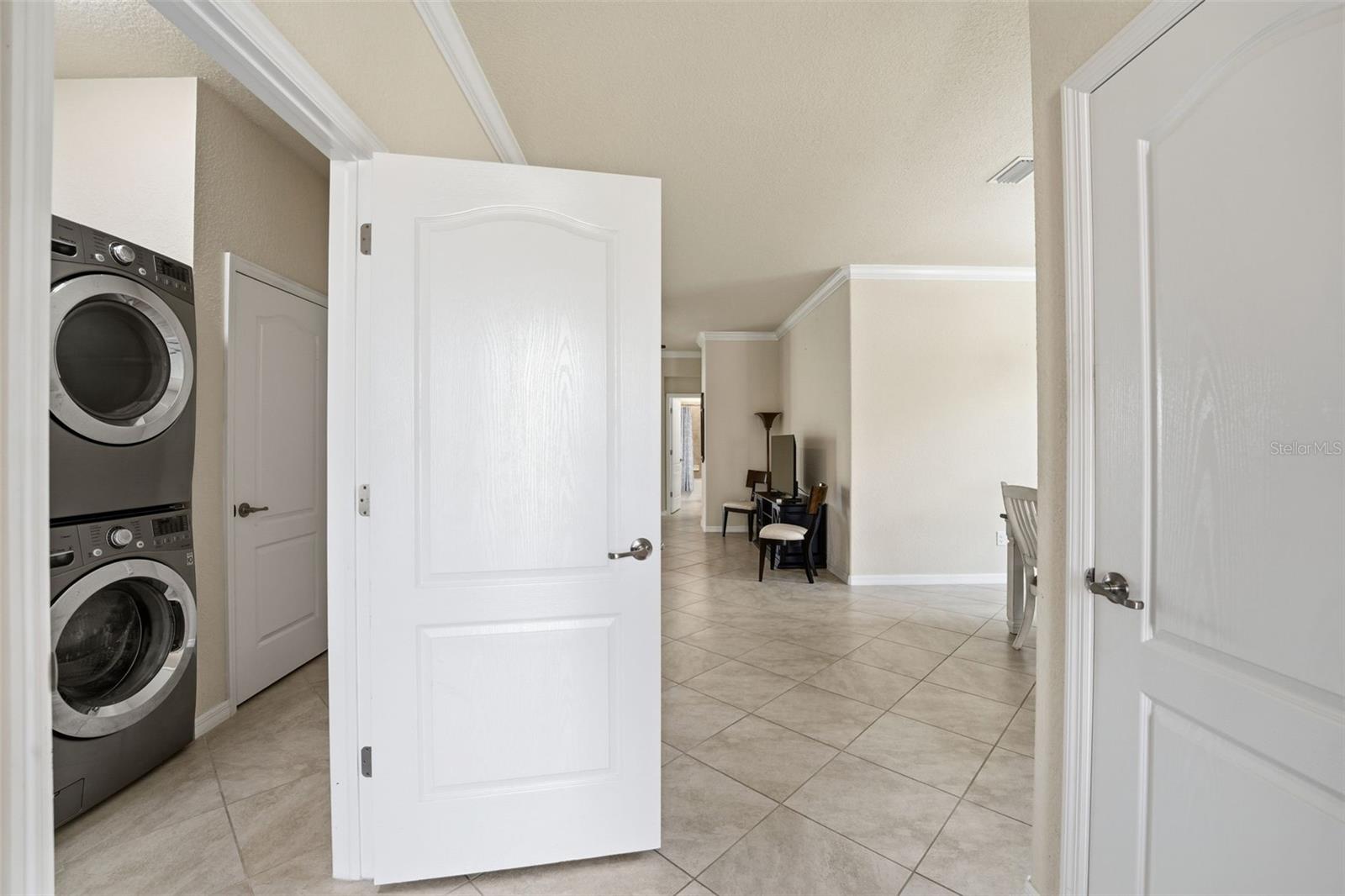 VILLAS AT CHARLESTON PARK PH 02 - Residential