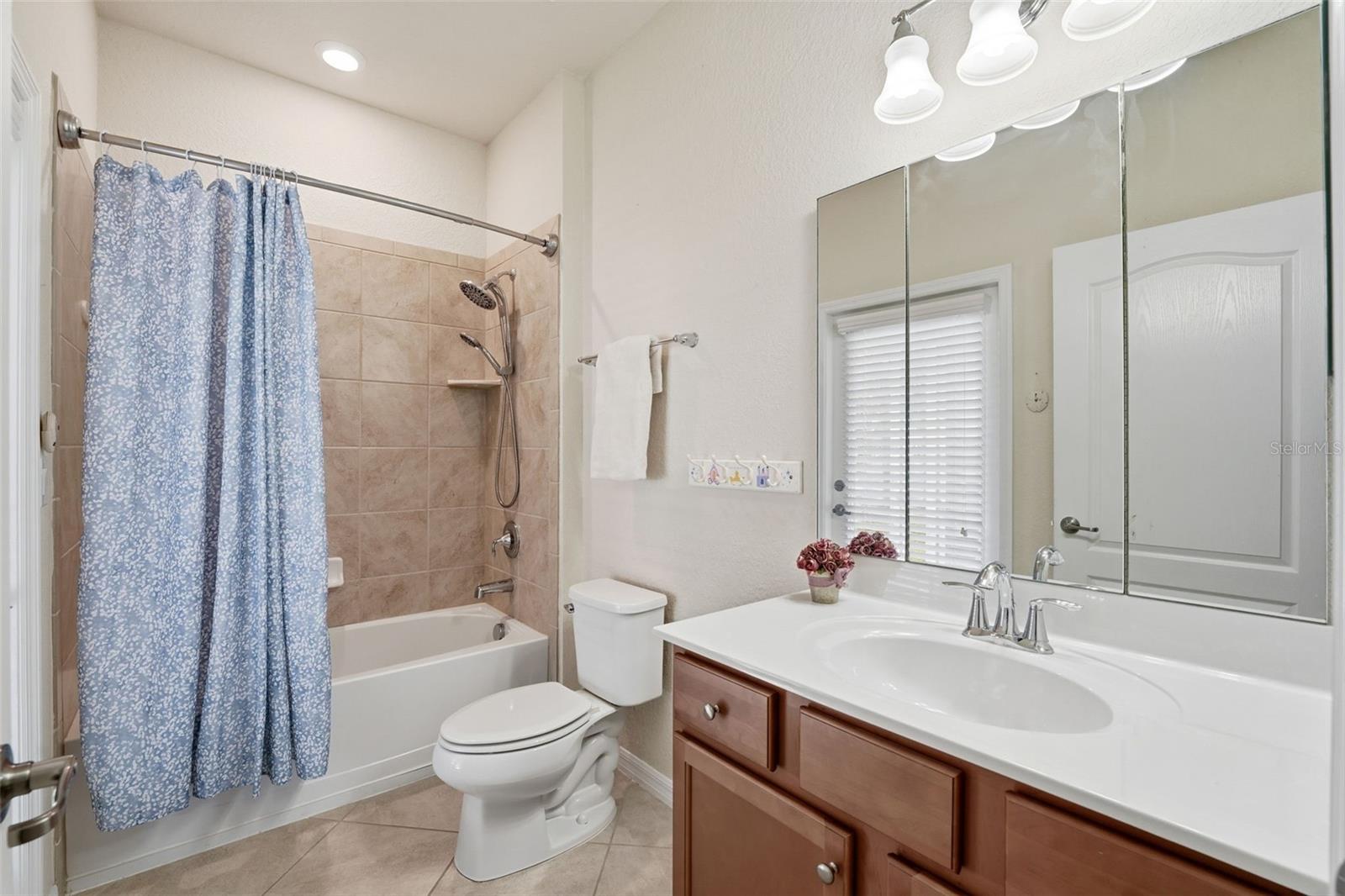 VILLAS AT CHARLESTON PARK PH 02 - Residential