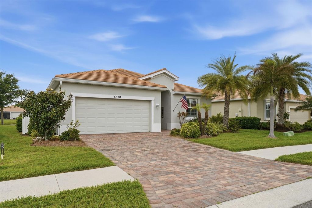 Photo of 5330 Grand Cypress Boulevard, North Port, FL 34287 (MLS # C7524988)