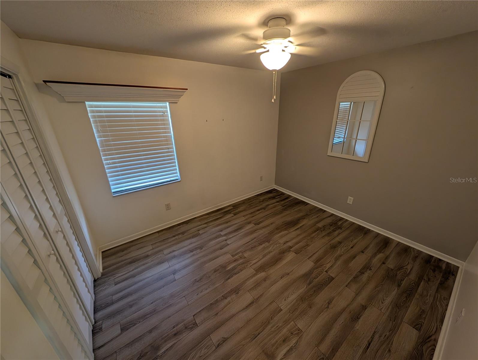 BROYHILL ESTATES - Residential