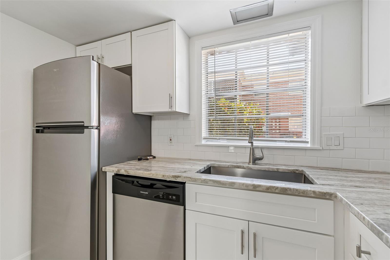 JAMESTOWN CONDO - Residential