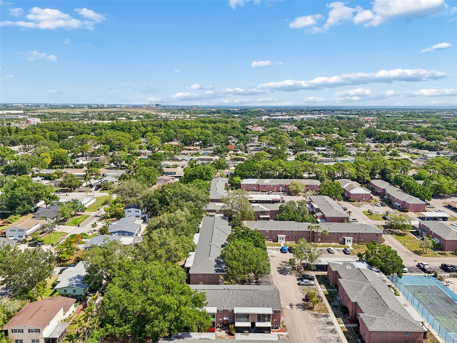 JAMESTOWN CONDO - Residential