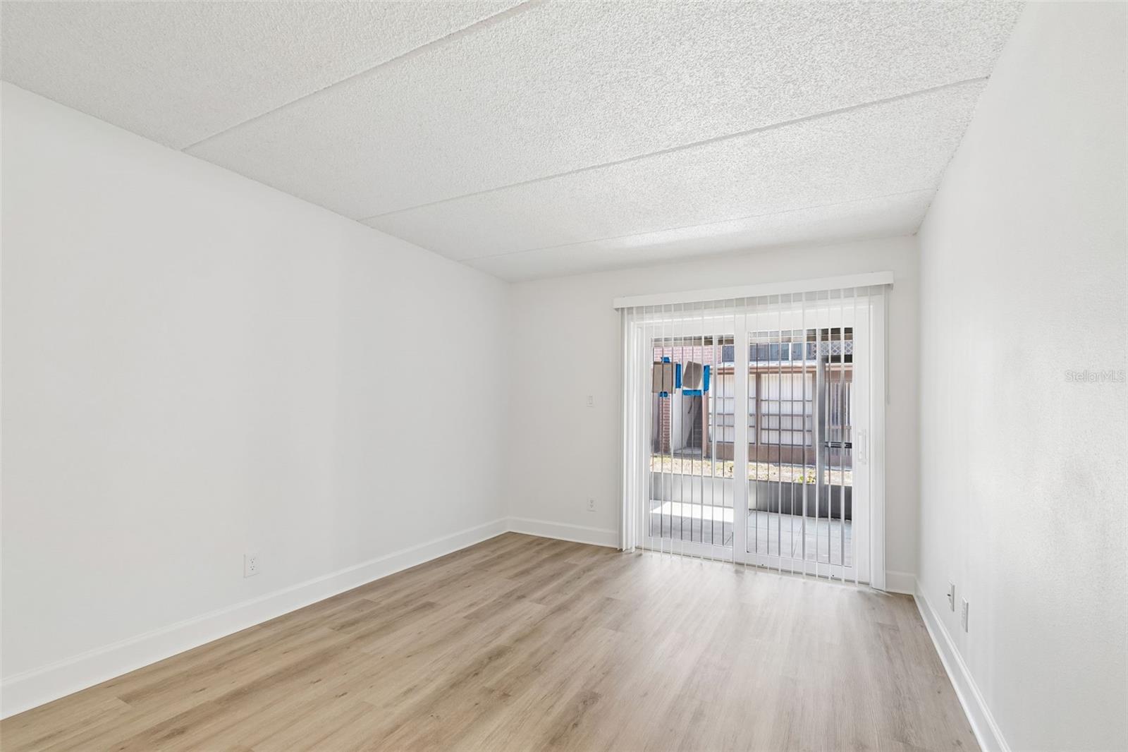 JAMESTOWN CONDO - Residential