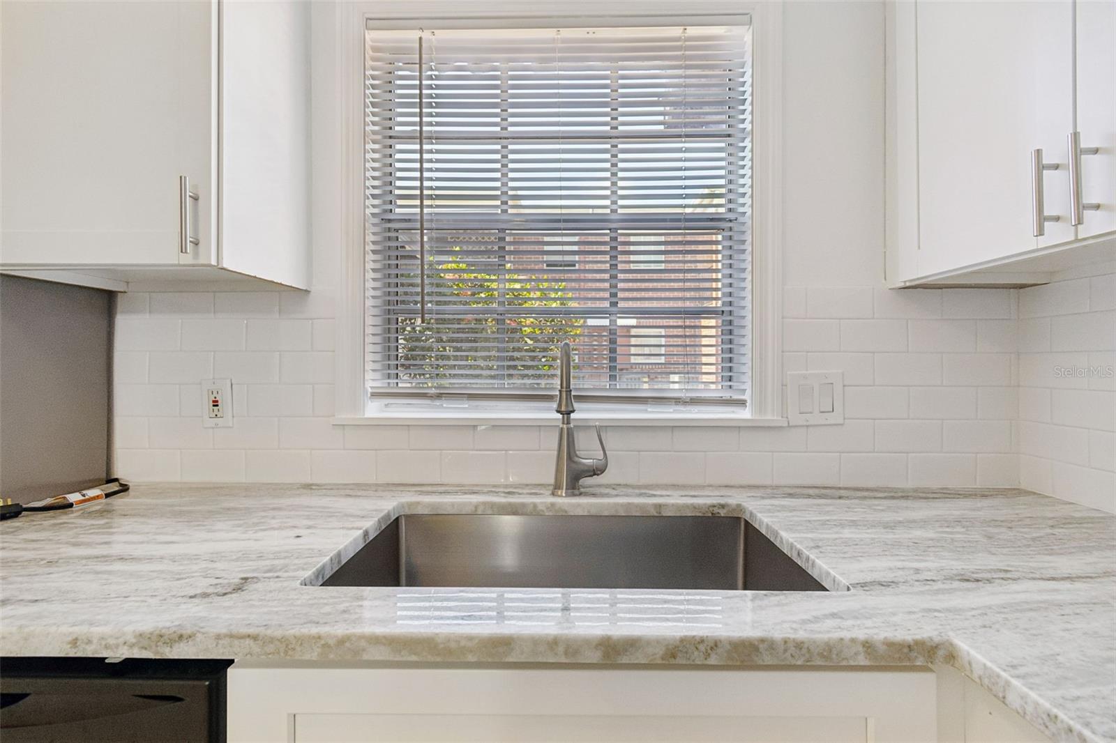 JAMESTOWN CONDO - Residential