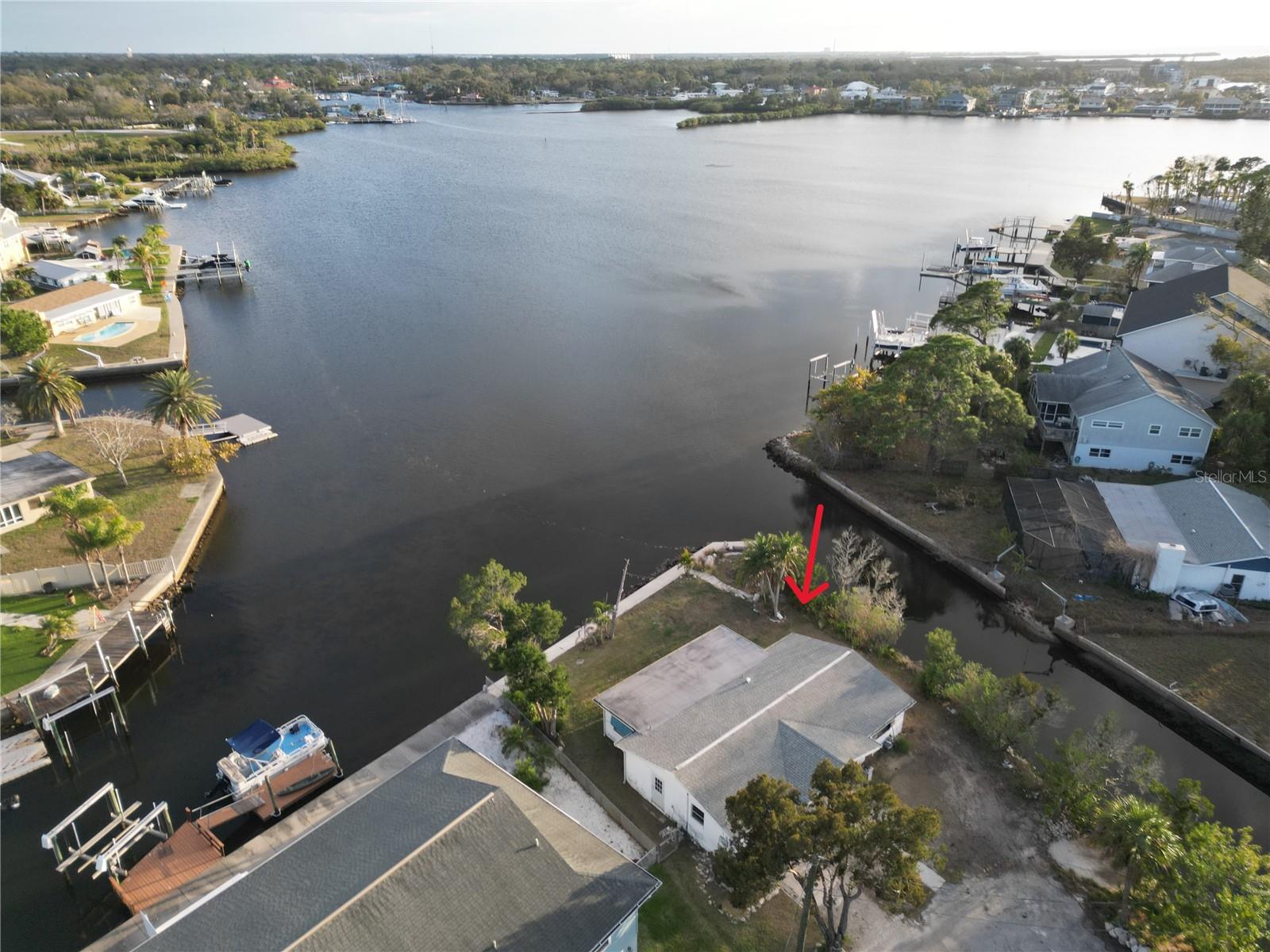 MARTHAS VINEYARD - Residential