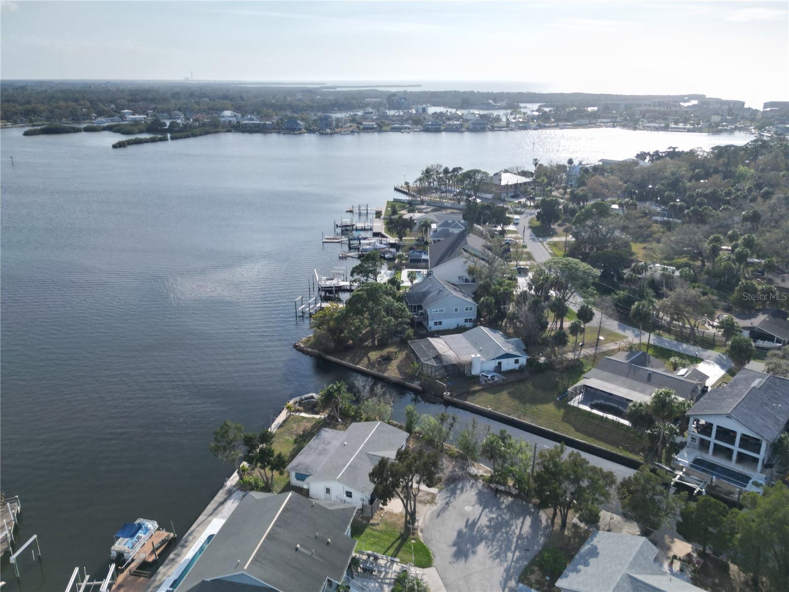 MARTHAS VINEYARD - Residential