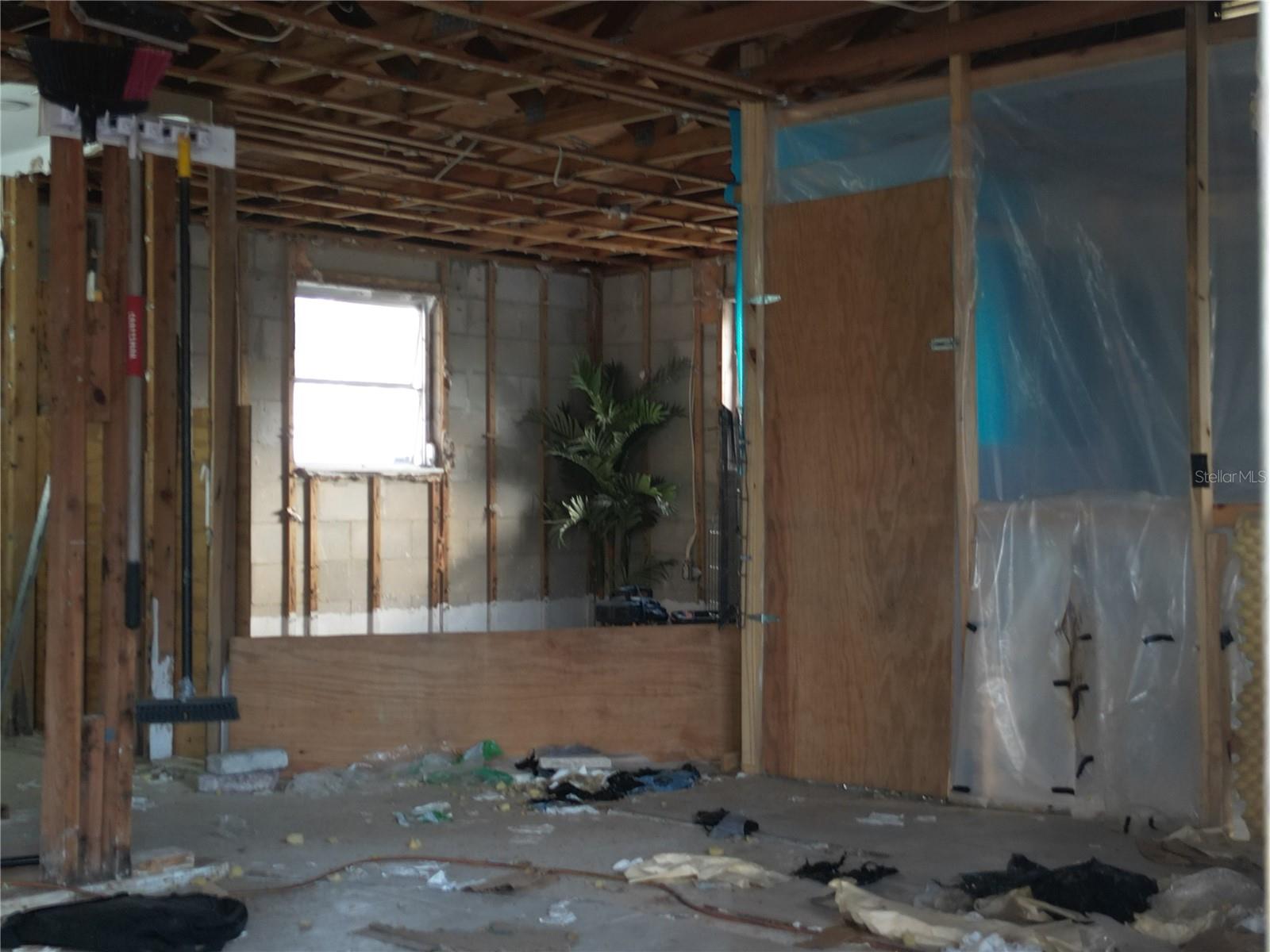 MARTHAS VINEYARD - Residential