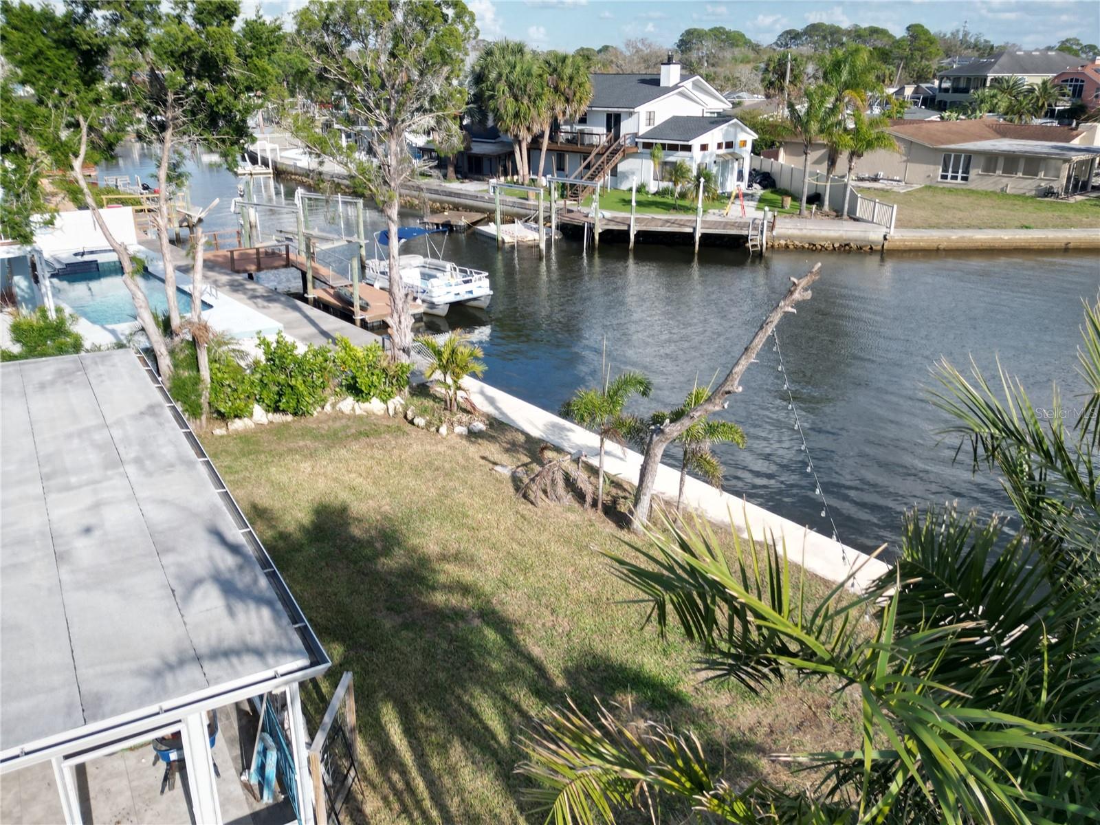 MARTHAS VINEYARD - Residential