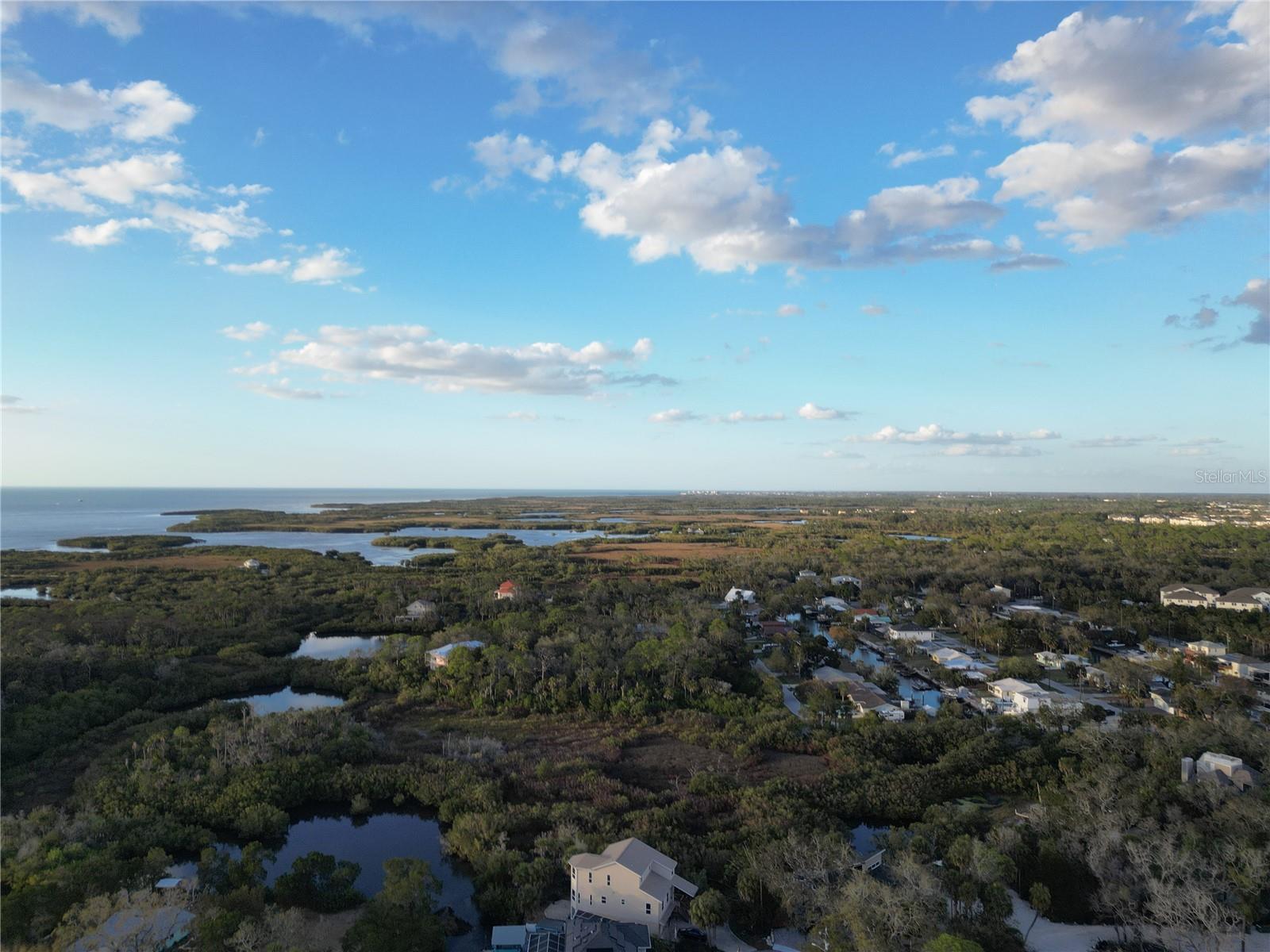 MARTHAS VINEYARD - Residential