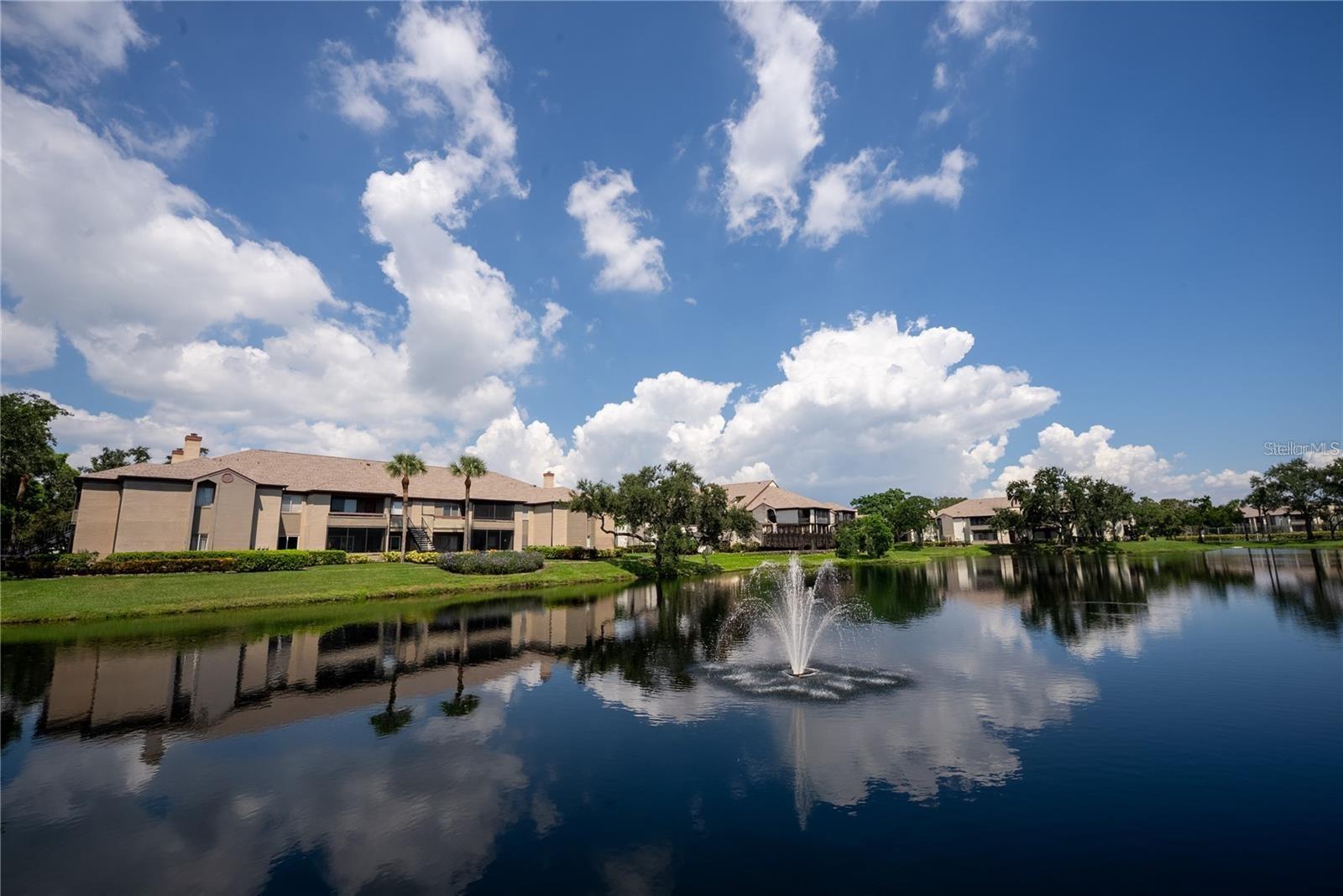 ITOPIA PRIVATE RESIDENCES CONDO - Residential