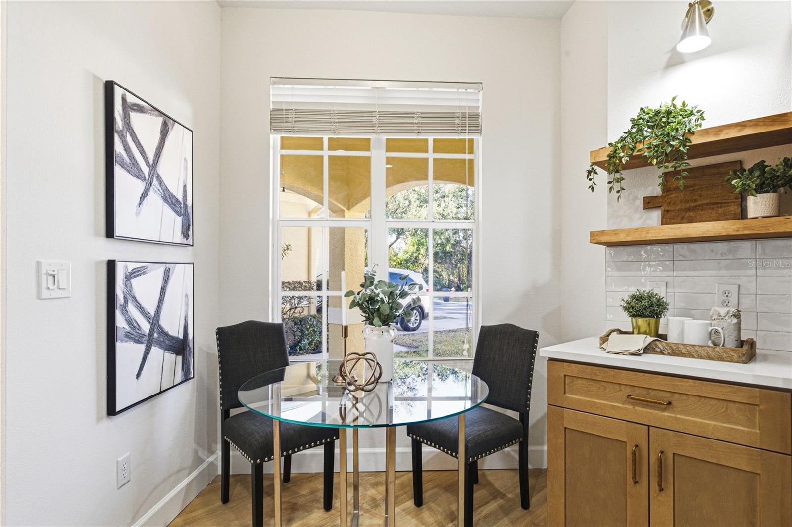 CASA BLANCA - Residential