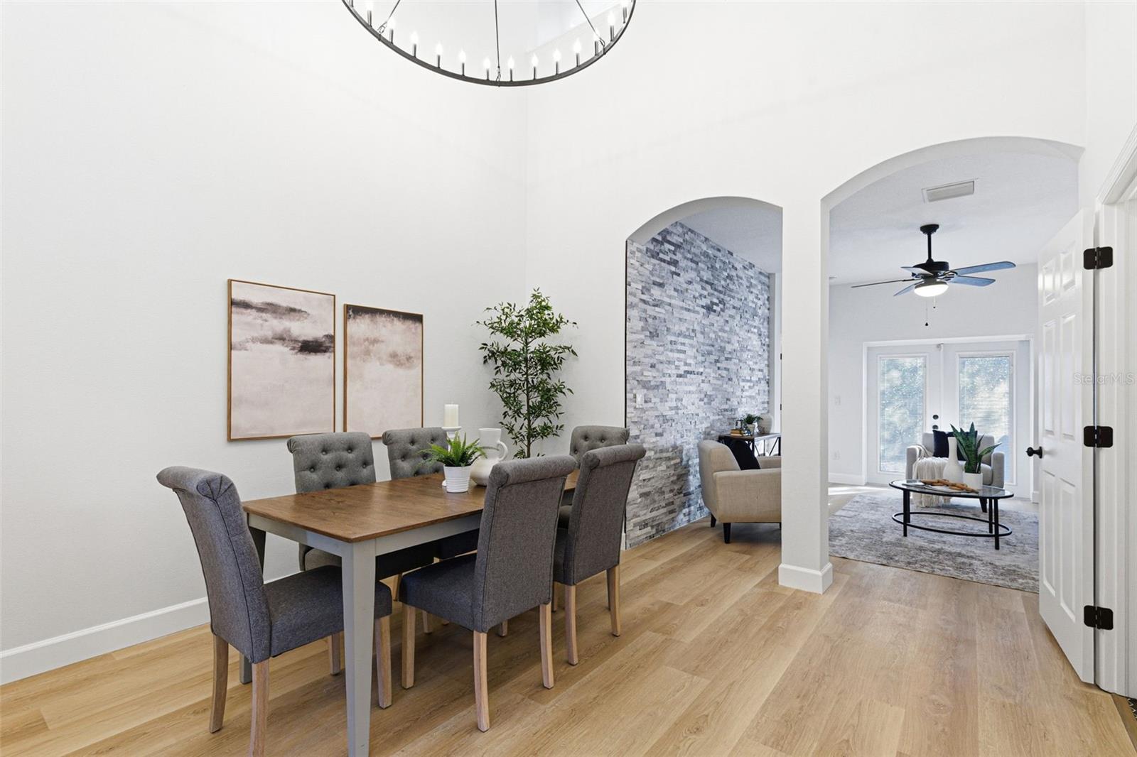 CASA BLANCA - Residential