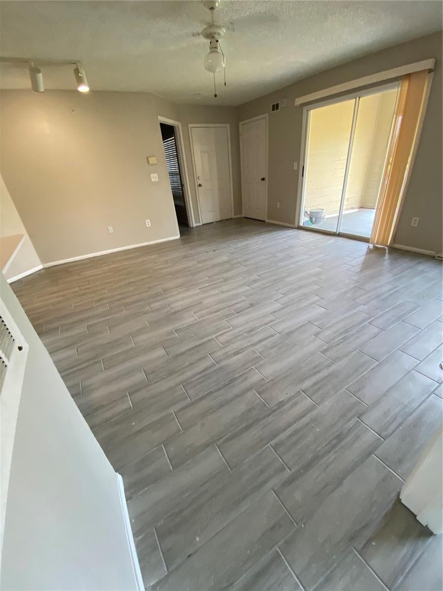5112 PARK CENTRAL DRIVE 616