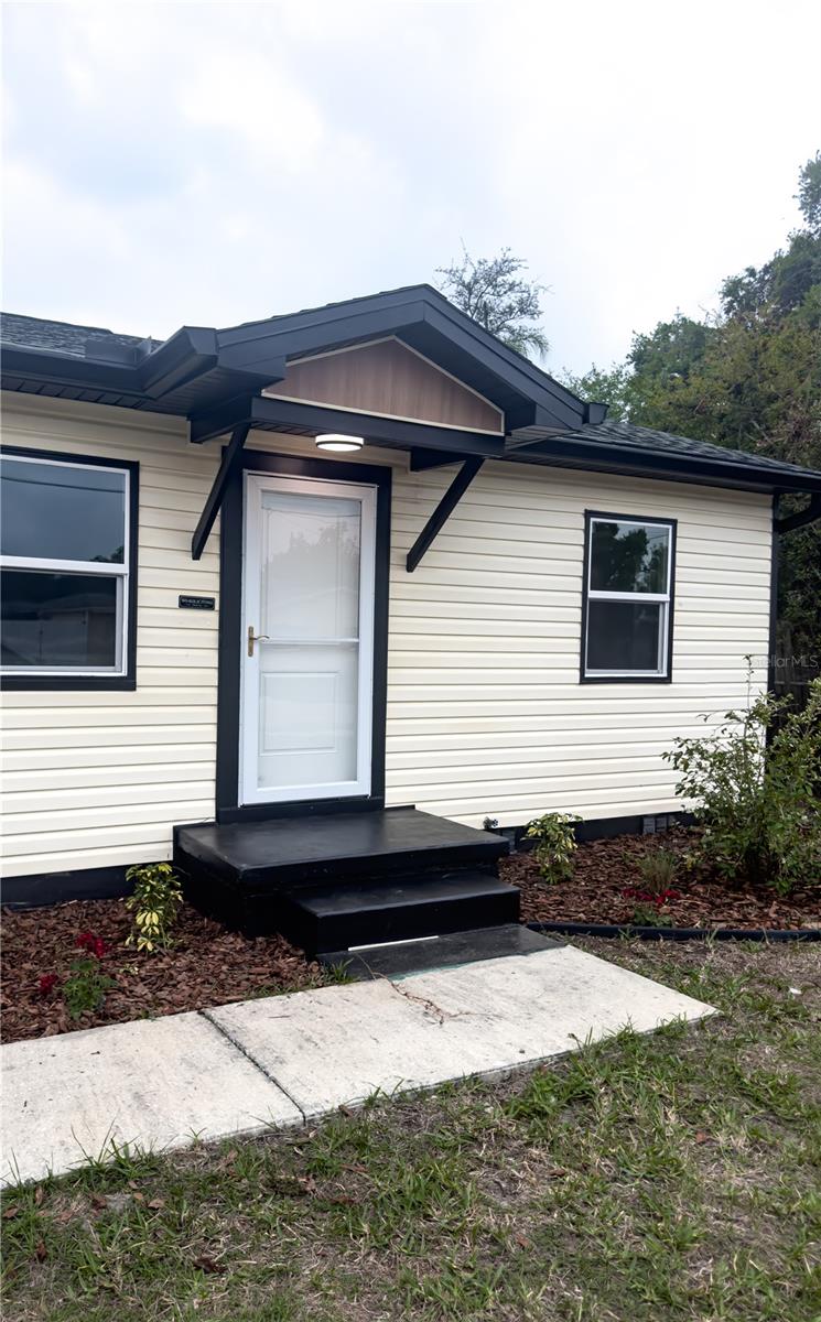 BEVERLY HILLS - Residential