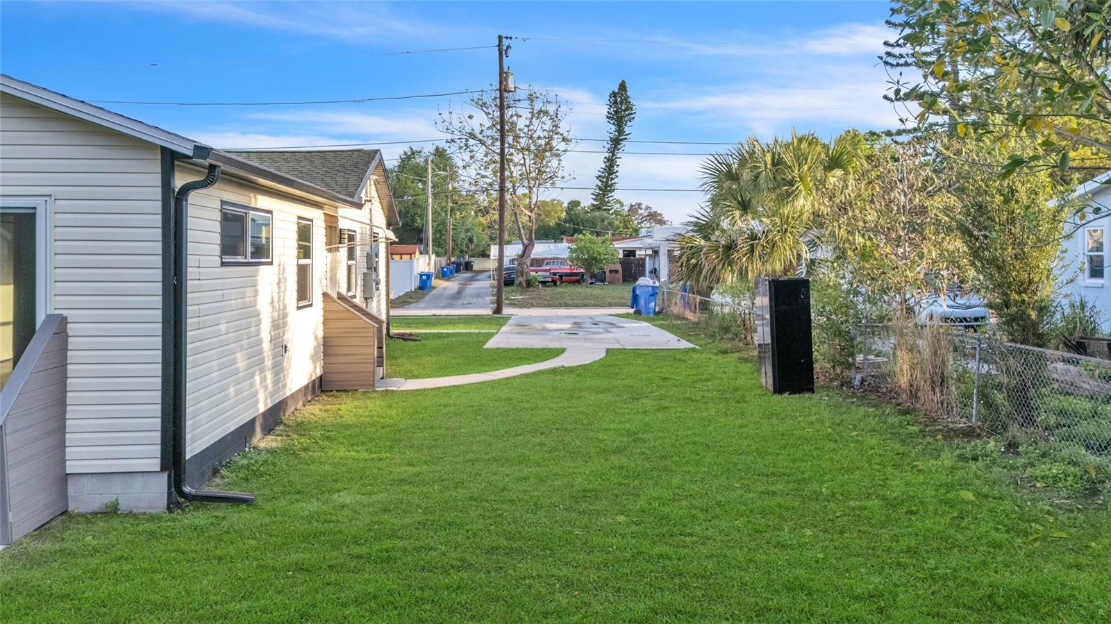 BEVERLY HILLS - Residential