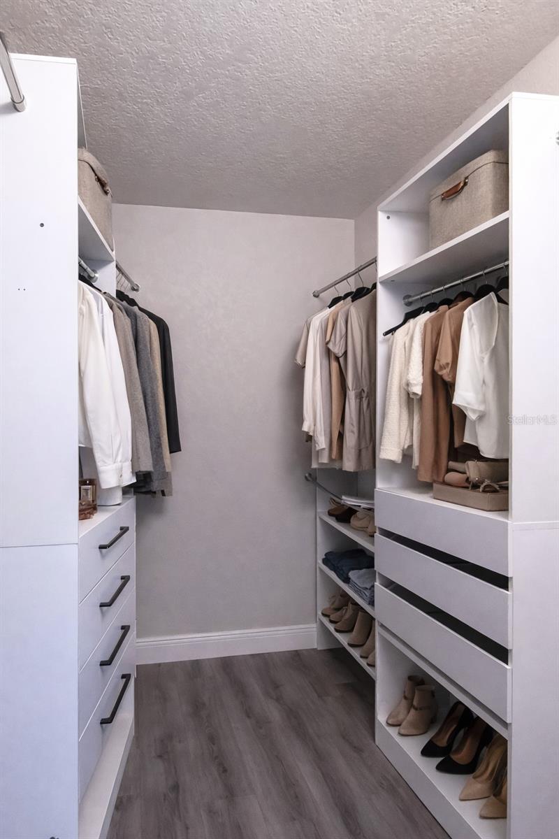 BEVERLY HILLS - Residential