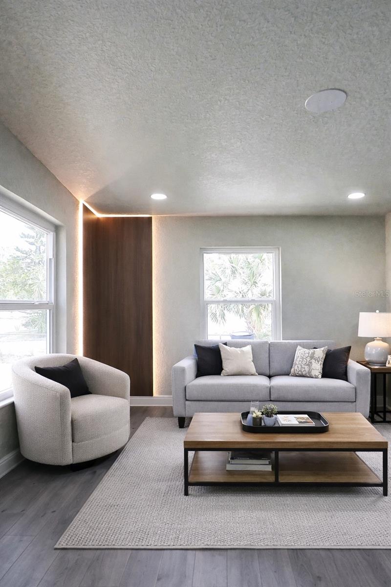 BEVERLY HILLS - Residential