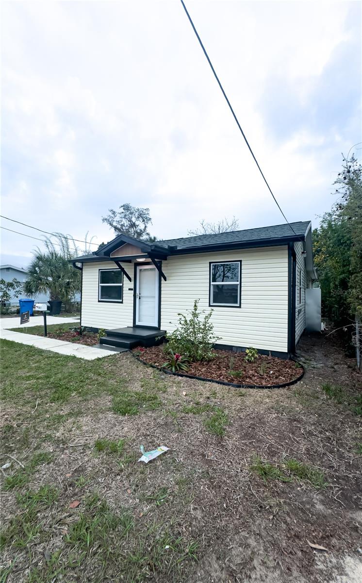 BEVERLY HILLS - Residential