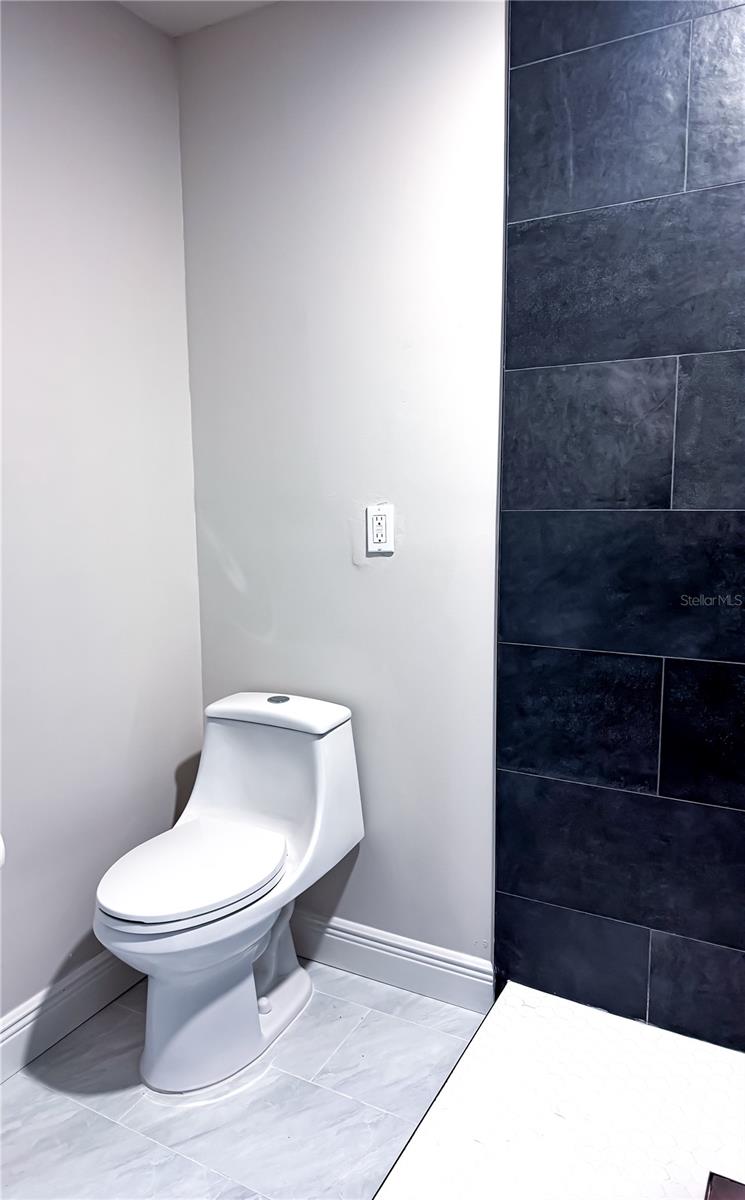 BEVERLY HILLS - Residential