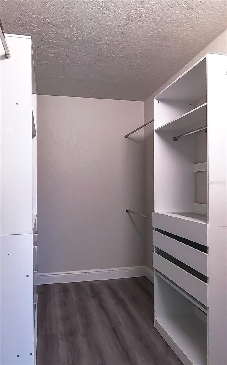 BEVERLY HILLS - Residential