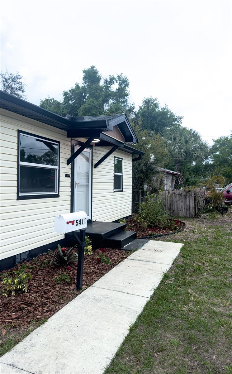 BEVERLY HILLS - Residential