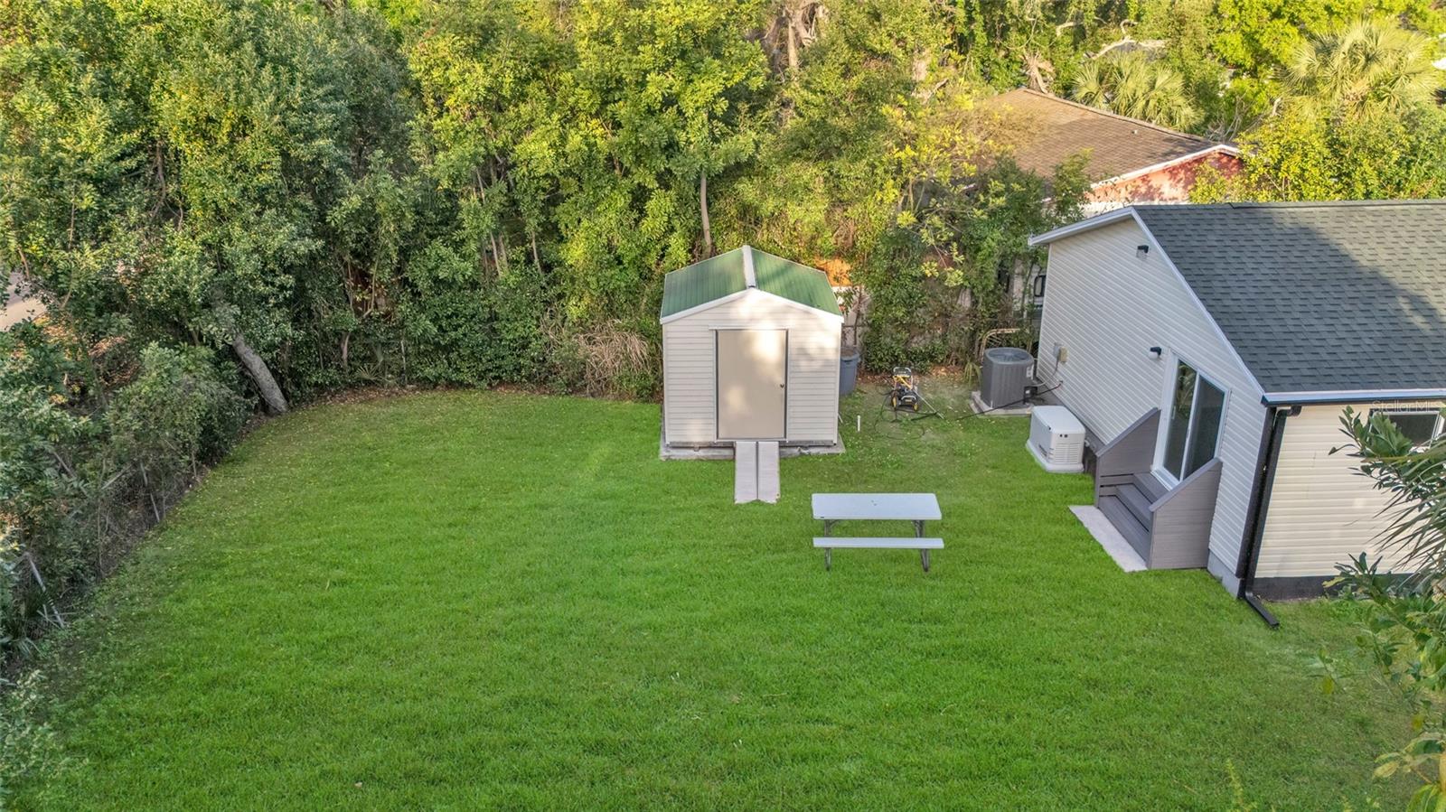 BEVERLY HILLS - Residential