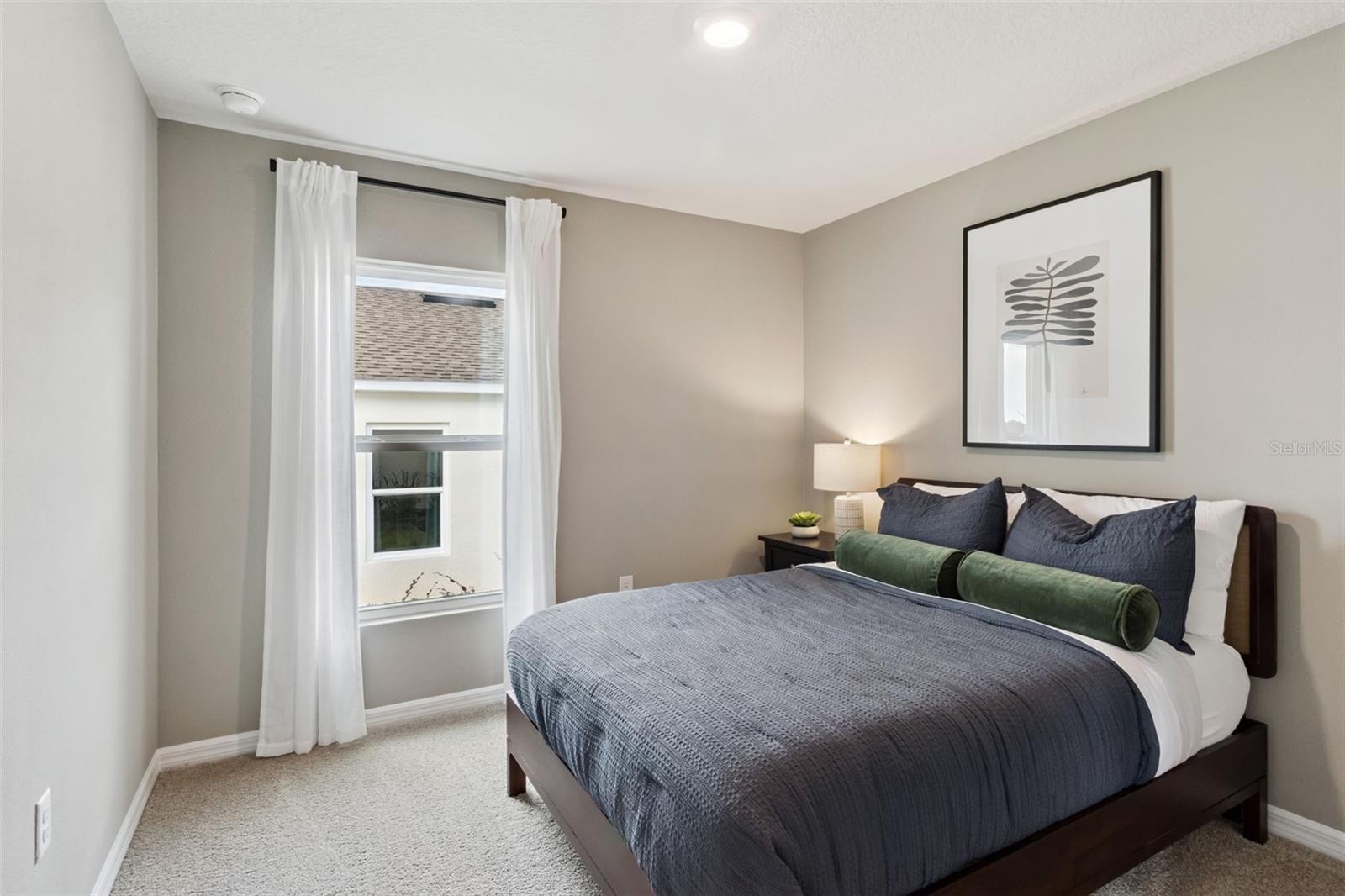 BOULEVARD OAKS - Residential
