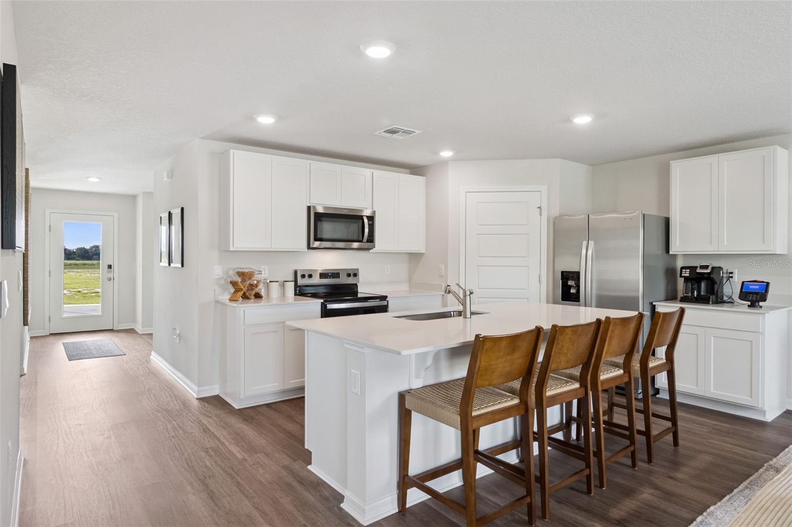 BOULEVARD OAKS - Residential