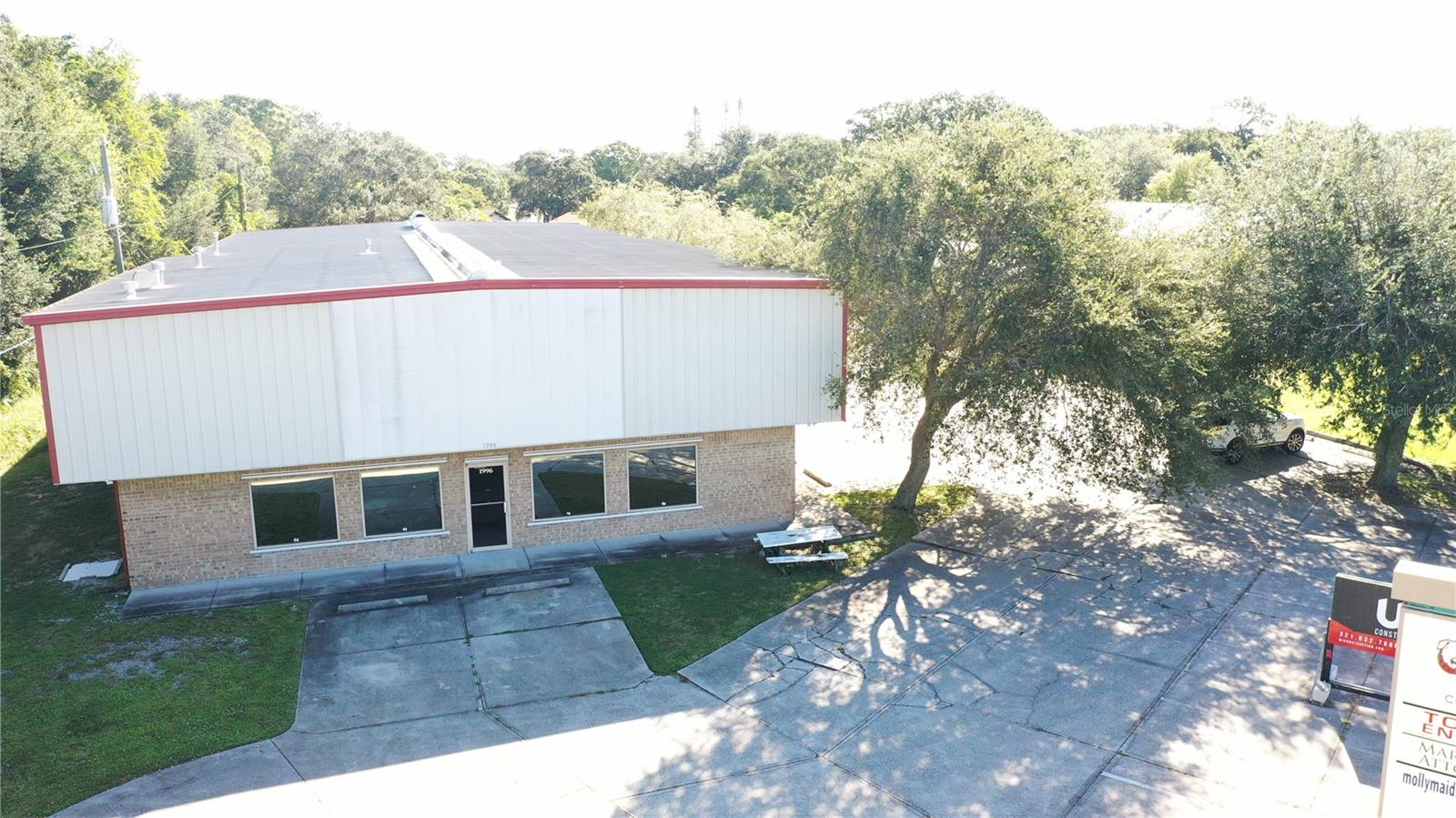 WINCHESTER COVE - Commercial Sale