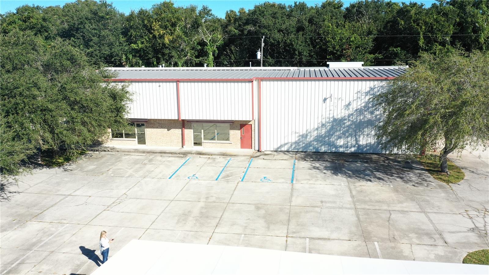 WINCHESTER COVE - Commercial Sale