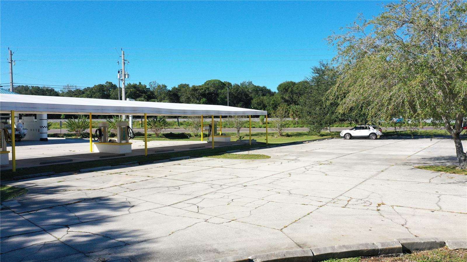 WINCHESTER COVE - Commercial Sale