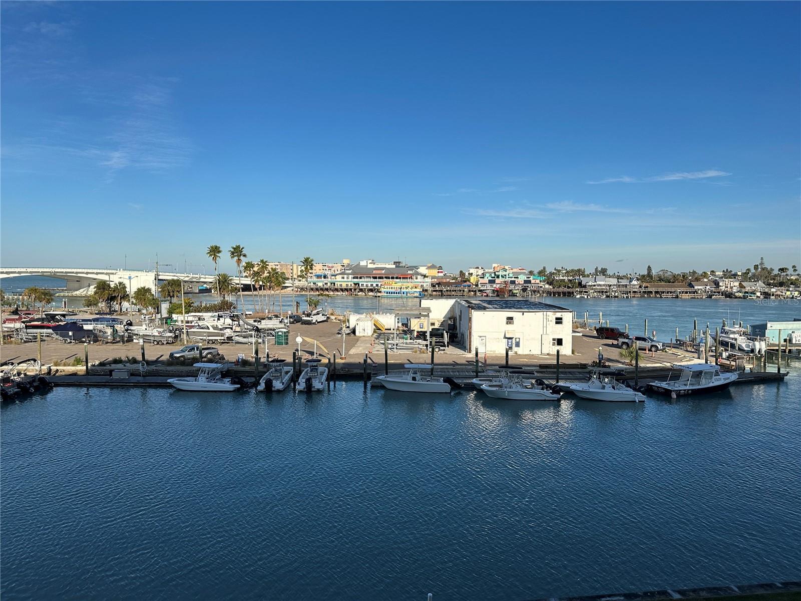 KEY CAPRI CONDO - Residential Lease