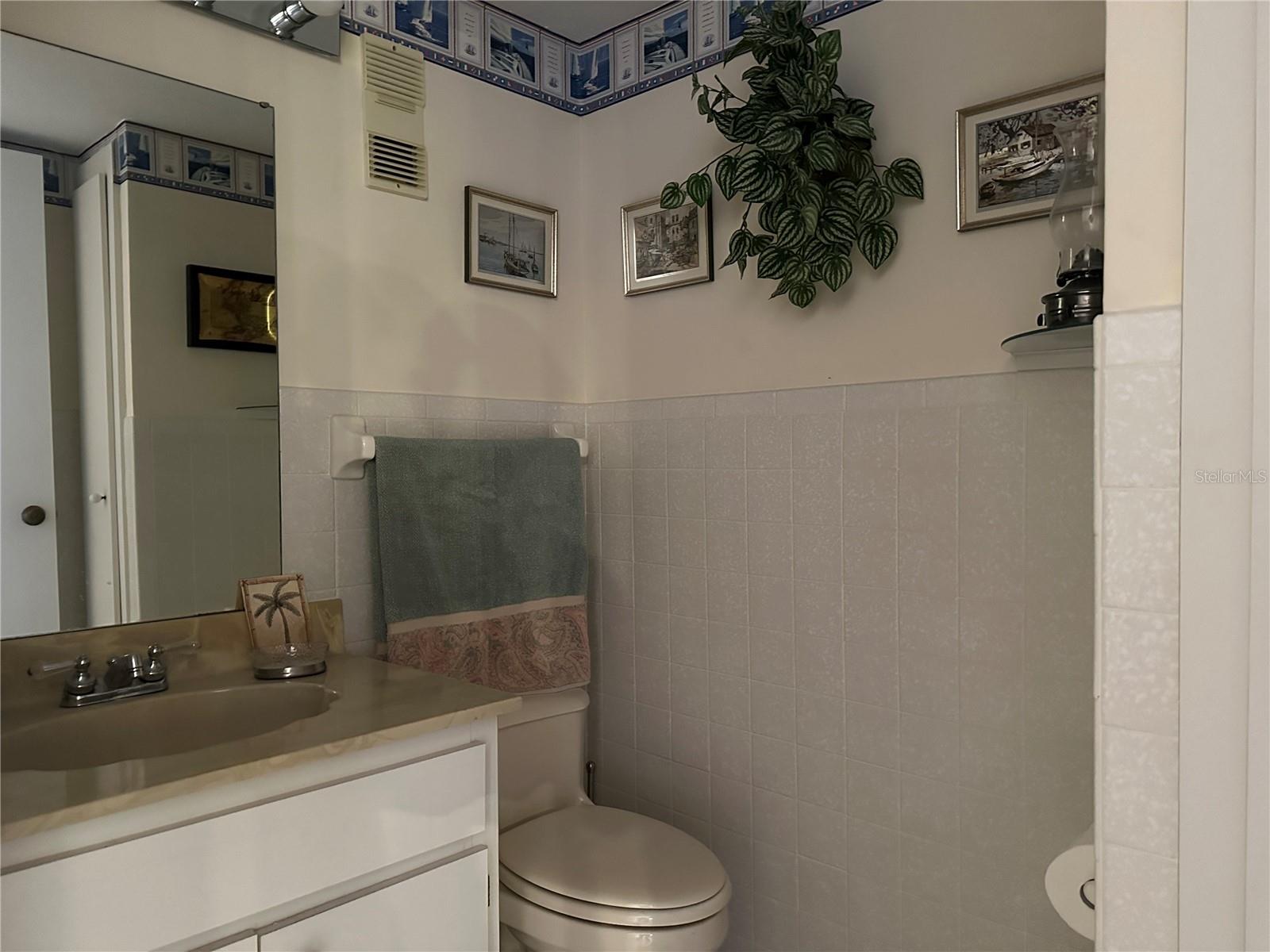 KEY CAPRI CONDO - Residential Lease